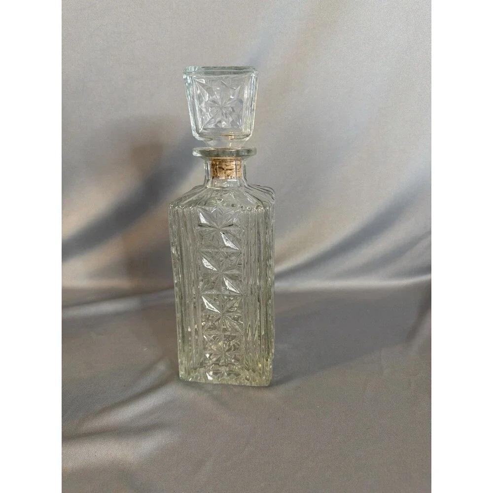 Vintage Glass Liquor Decanter Square Starburst Pattern w Stopper 9”